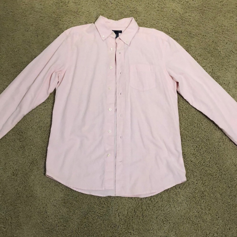 Pink Gap button down. Size medium slim fit worn twice.